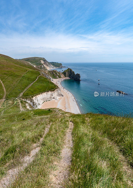 多塞特Durdle Door海滩上的夏天